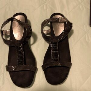 Anne Klein iflex sandals size 8M
